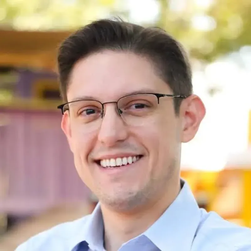 Adrian Reyna