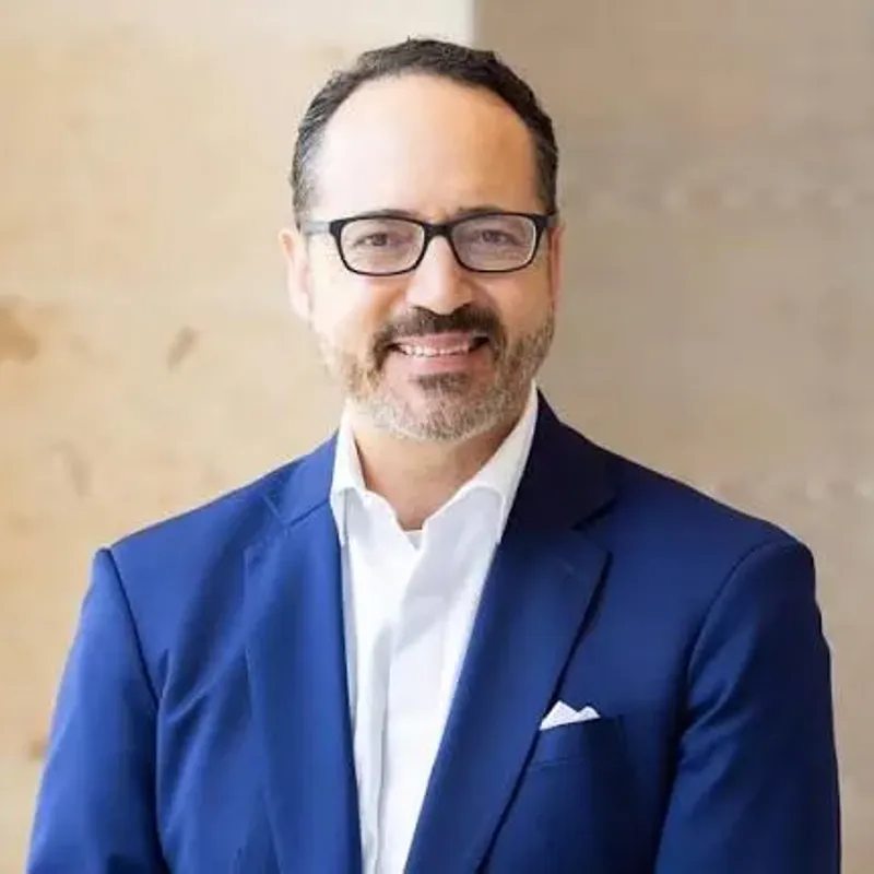 José Menéndez